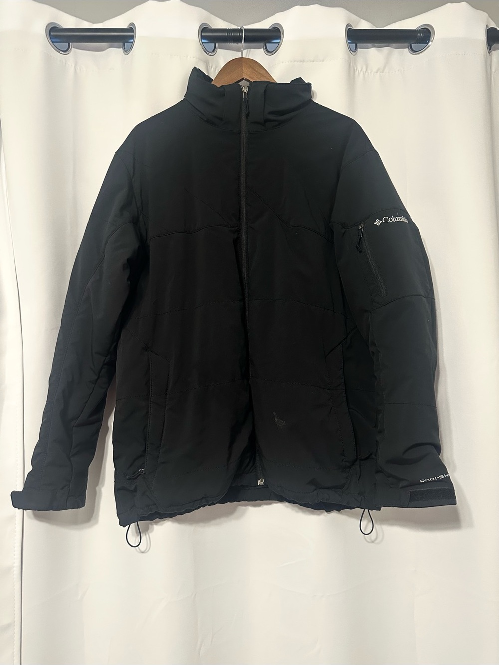 Columbia Men's Black Puffer Jacket with Sleeve Logo